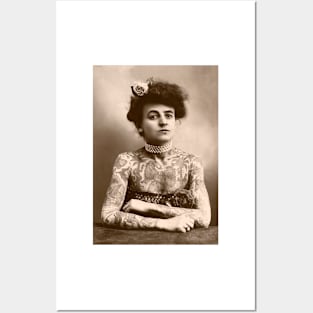 Maud Wagner, tattoo artiste (C023/2967) Posters and Art